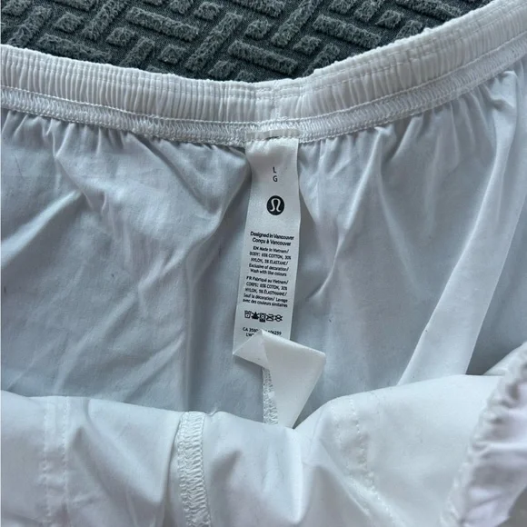 NWT Lululemon Cotton Blend Poplin High Rise Short 4” - Picture 5 of 9